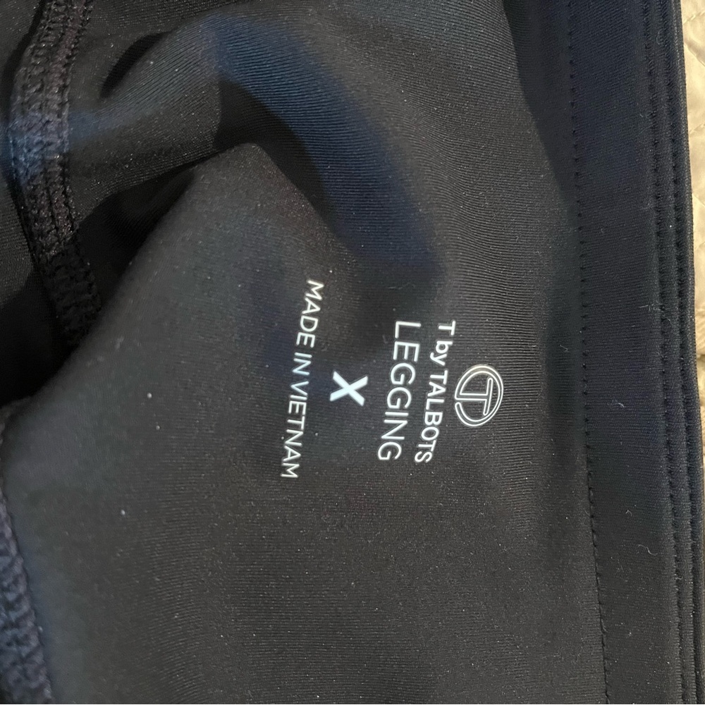 Talbots Black Plus Petite Leggings - Picture 3 of 3